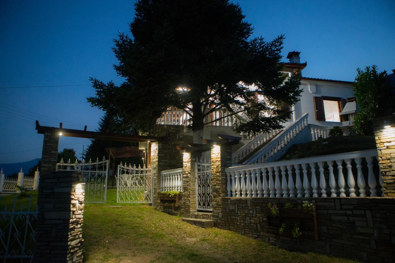 Villa Paradisos Likostomon Esterno foto