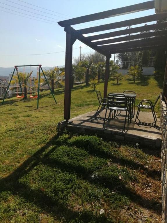 Villa Paradisos Likostomon Esterno foto